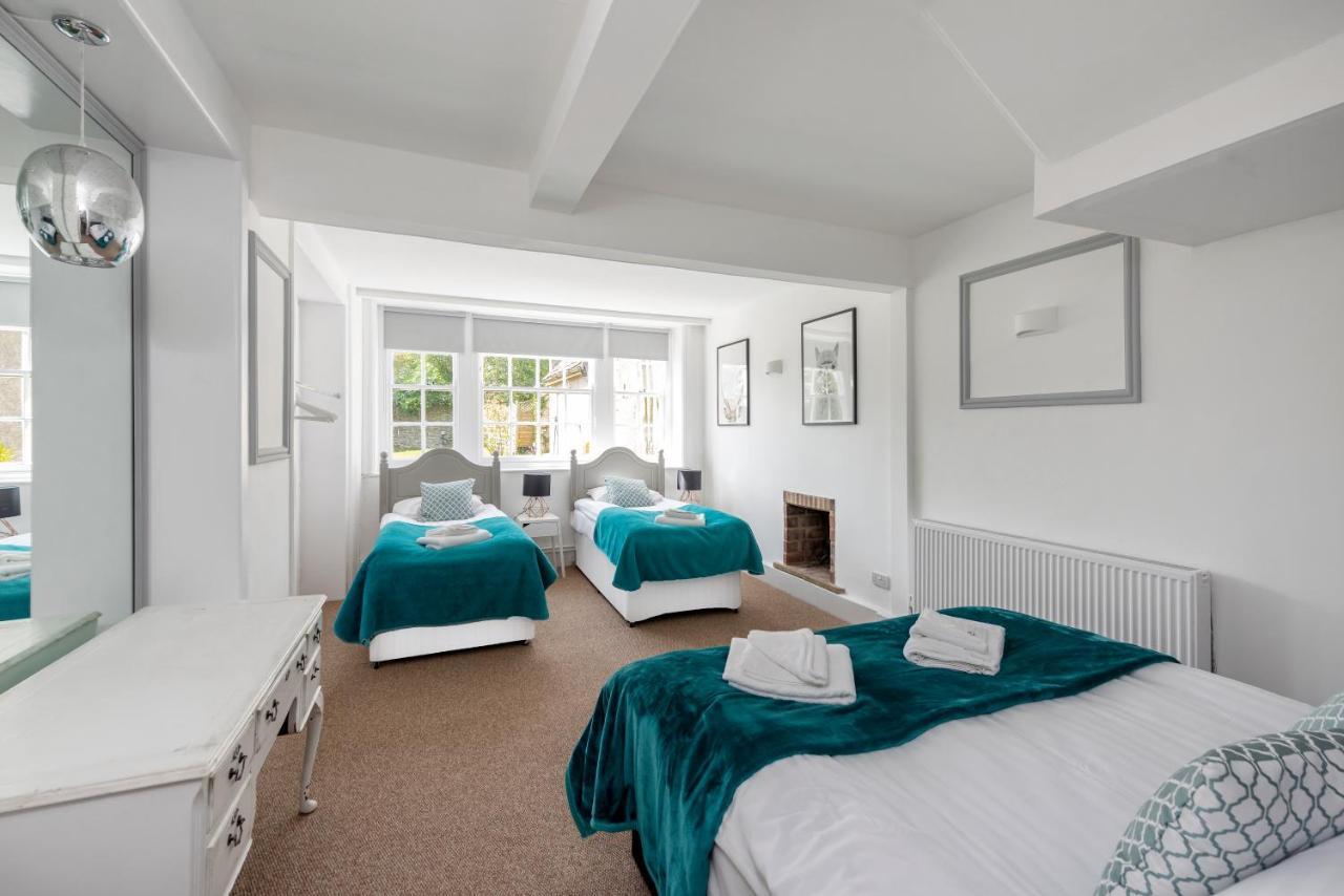 Cotswold Manor House - Country House Retreat With Hot Tub, Ideal For Large Groups Petty France Buitenkant foto