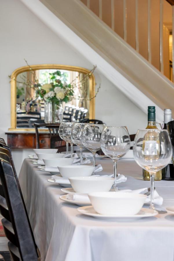 Cotswold Manor House - Country House Retreat With Hot Tub, Ideal For Large Groups Petty France Buitenkant foto