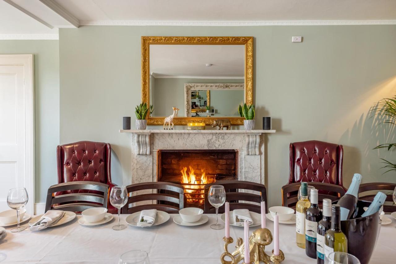 Cotswold Manor House - Country House Retreat With Hot Tub, Ideal For Large Groups Petty France Buitenkant foto